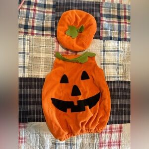 Pottery Barn Kids Halloween Pumpkin Costume Size 6-12 months Like New Condition